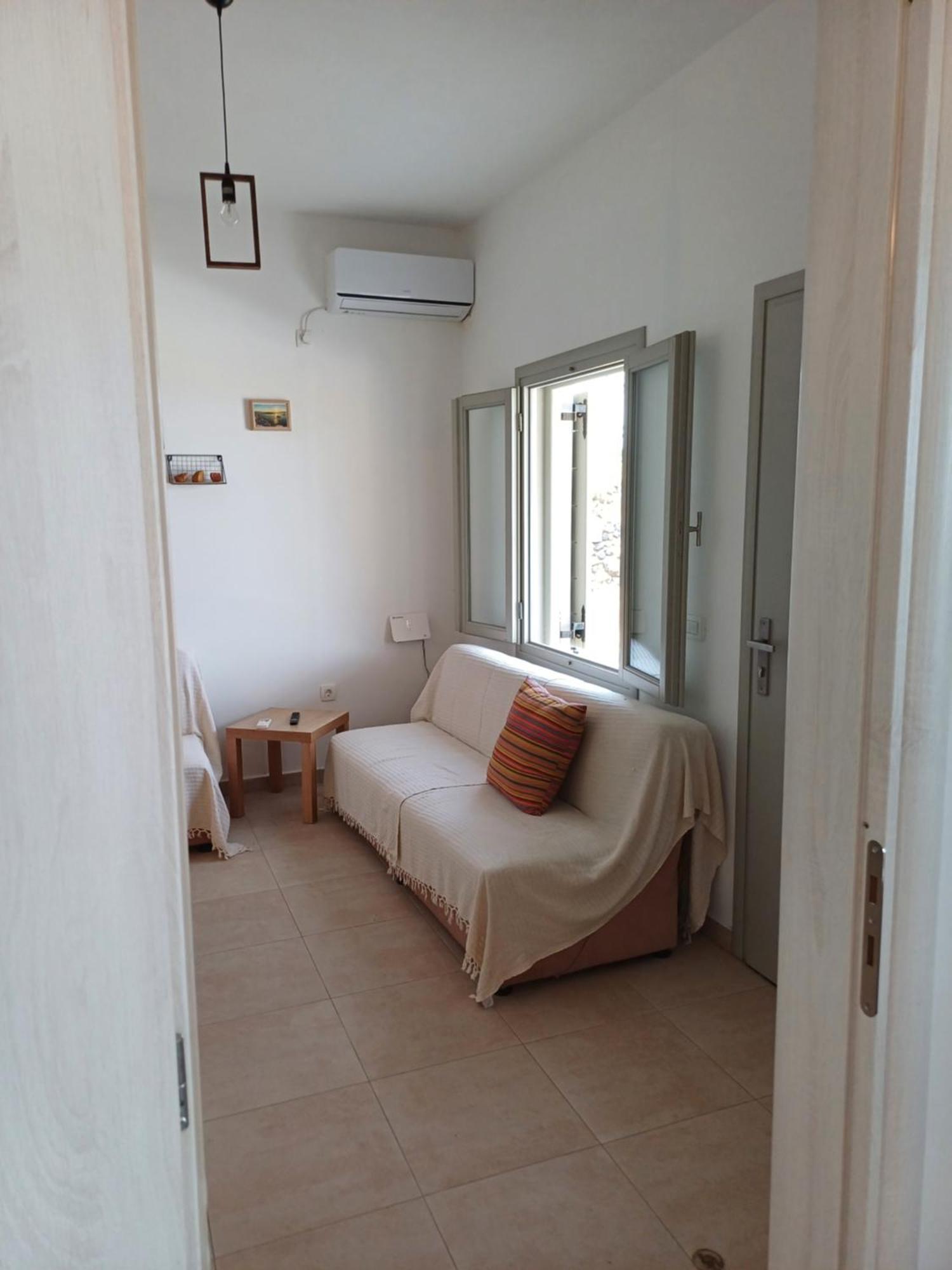 Willa 'Irene' Cycladic House With Sunrise And Sea View! Foinikiá Zewnętrze zdjęcie